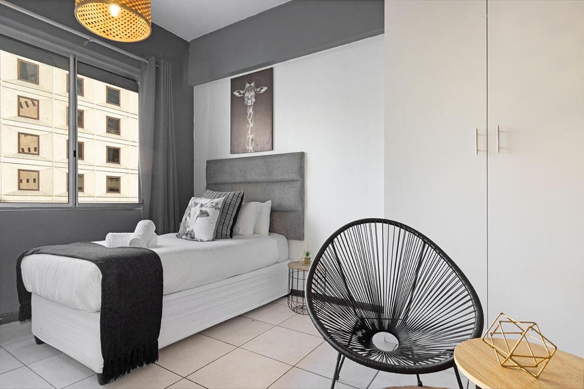 Gold Buffalo Hotel Кейптаун Екстериор снимка